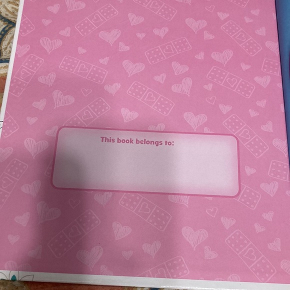 Kids book Doc McStuffins - Picture 2 of 4